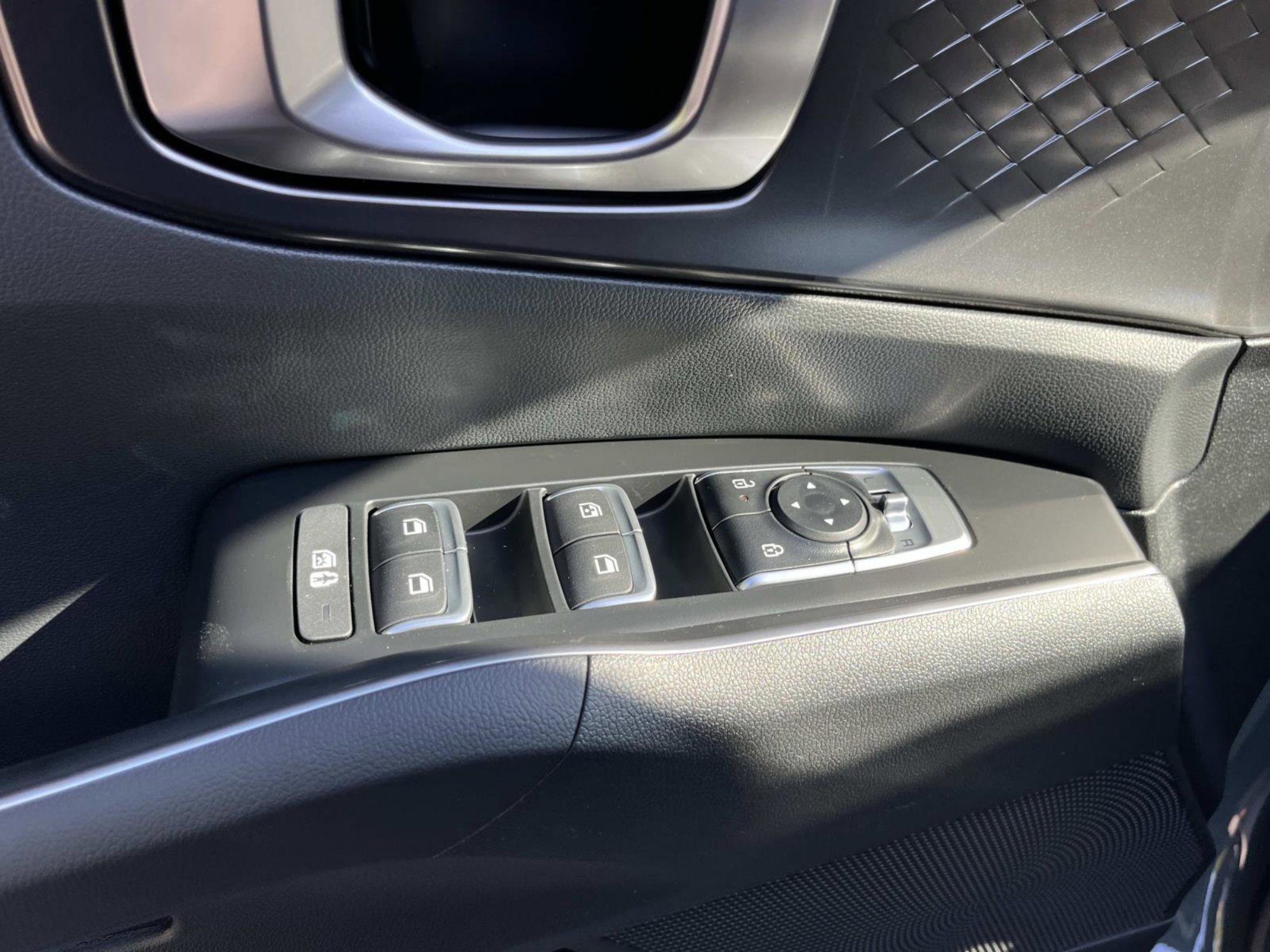 2025 Kia Sorento Hybrid EX photo 21