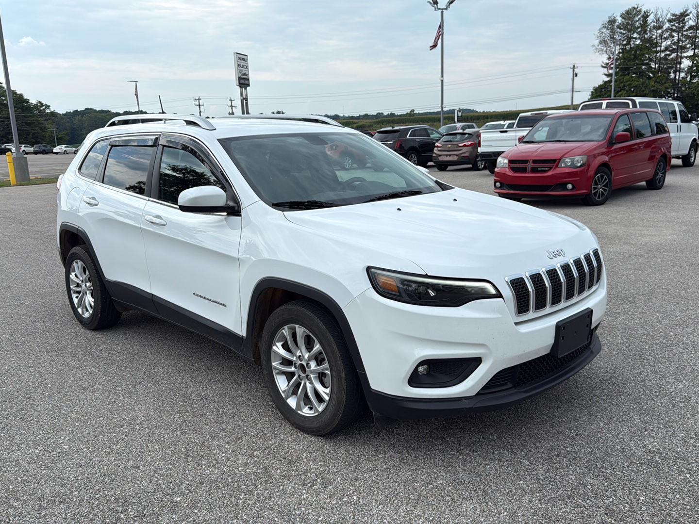 2019 Jeep Cherokee Latitude photo 3