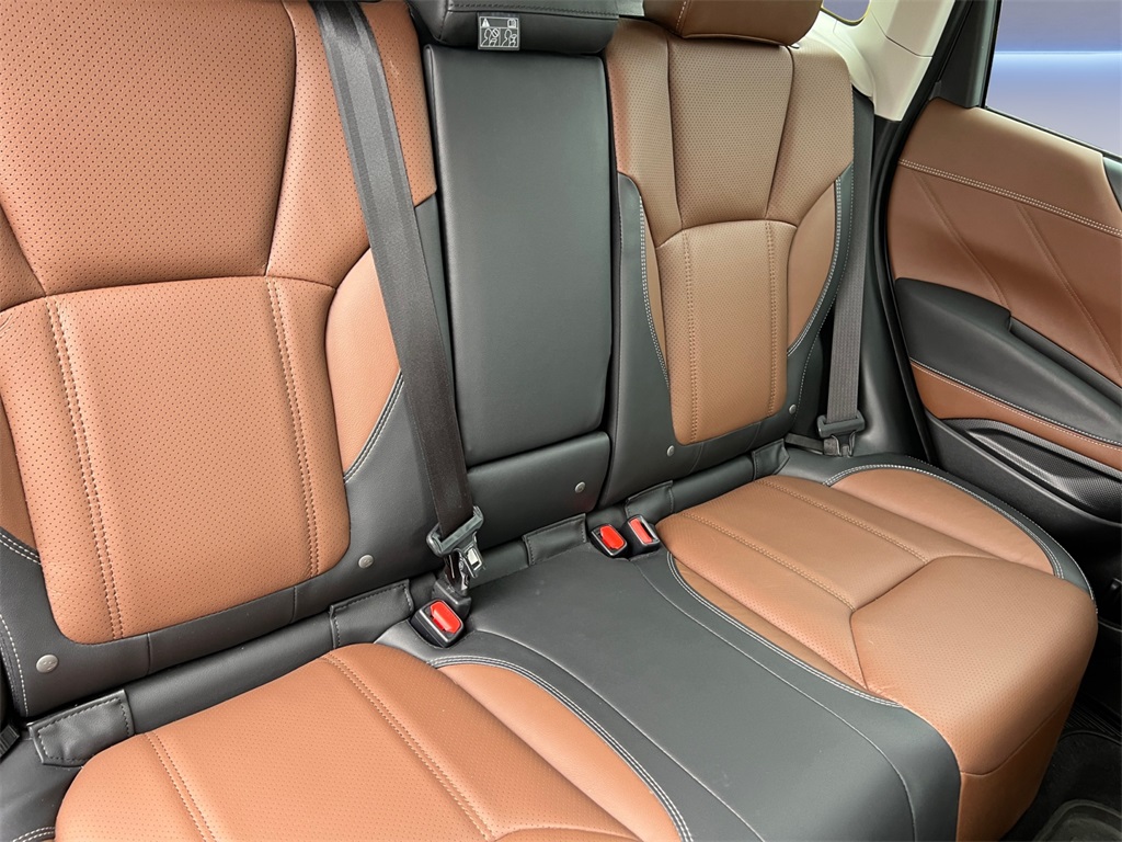 2022 Subaru Forester Touring photo 18