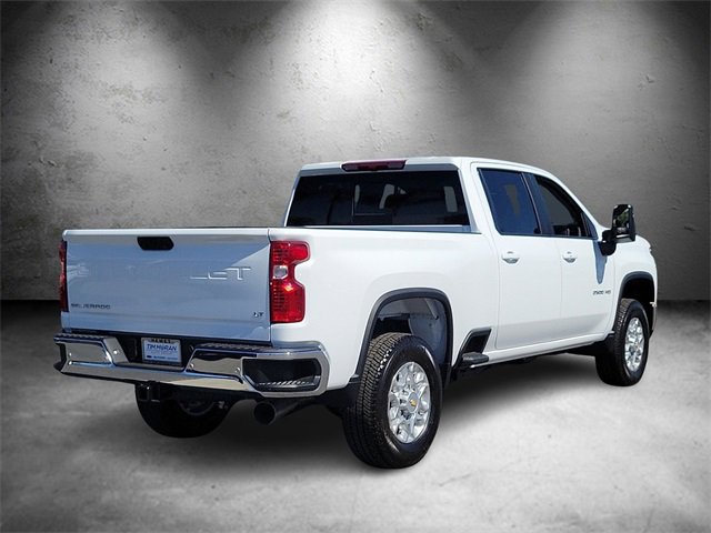 2025 Chevrolet Silverado 2500HD LT photo 4