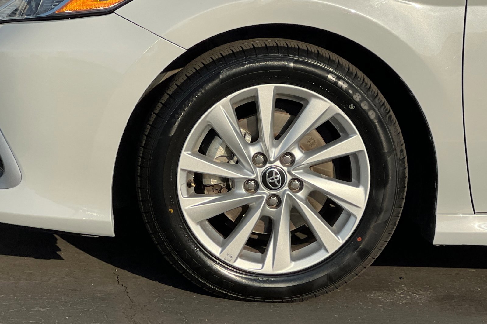 2023 Toyota Camry LE photo 21