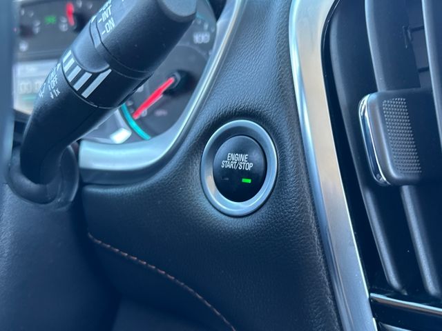 2019 Chevrolet Traverse Cloth photo 13