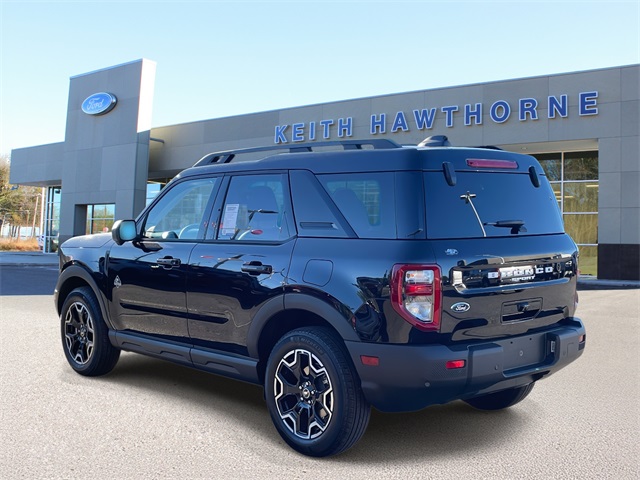 2025 Ford Bronco Sport Outer Banks photo 4