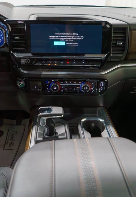 2026 Chevrolet Silverado 1500 High Country photo 12