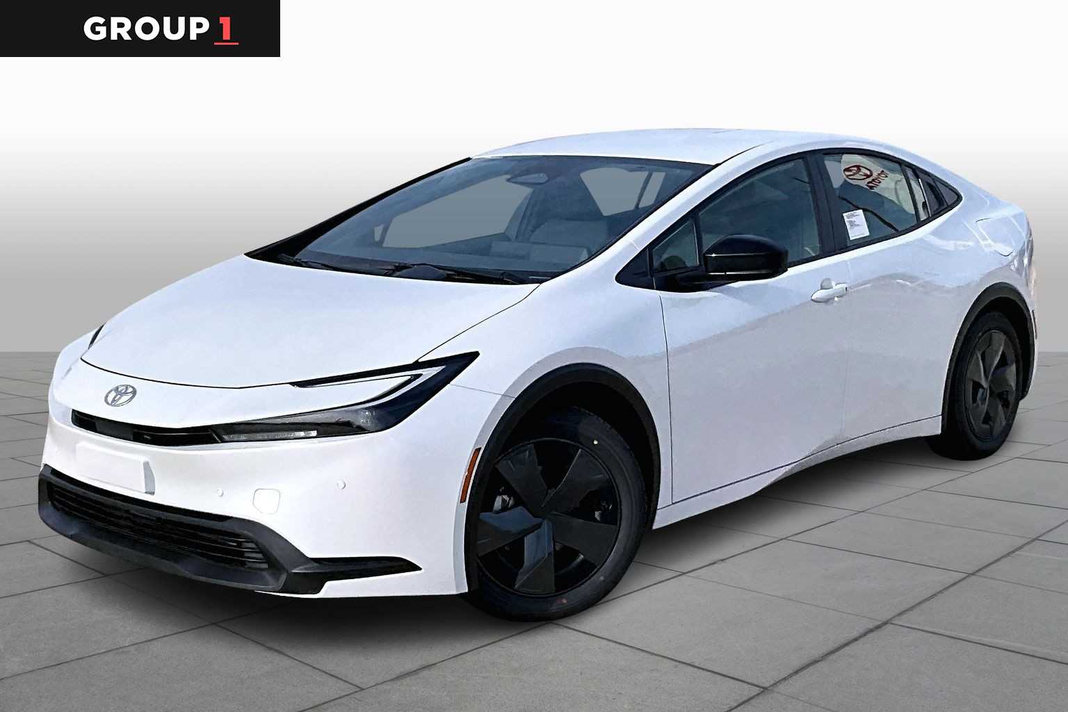 2026 Toyota Prius LE's photo