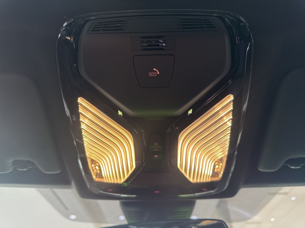 2025 Bmw 330i xDrive photo 19