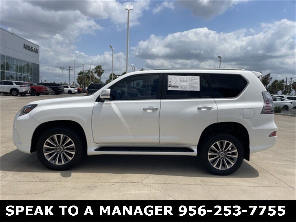 2022 Lexus GX 460 Luxury photo 2