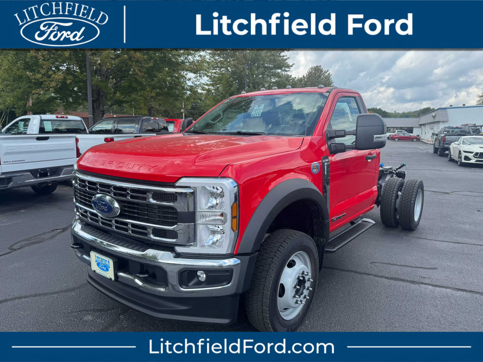 2026 Ford F-550 Super Duty Chassis Cab XL's photo