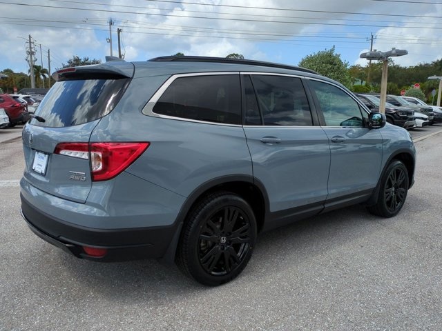 2022 Honda Pilot SE photo 2