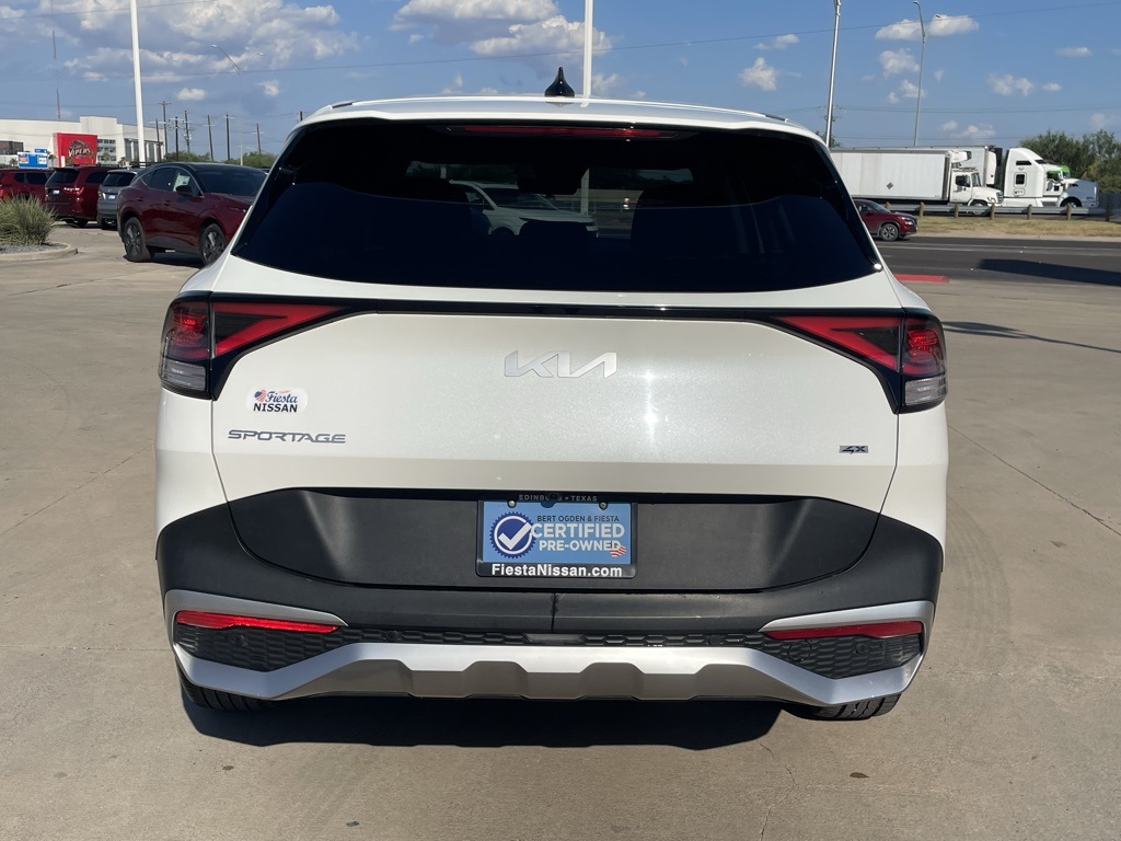 2024 Kia Sportage LX photo 4