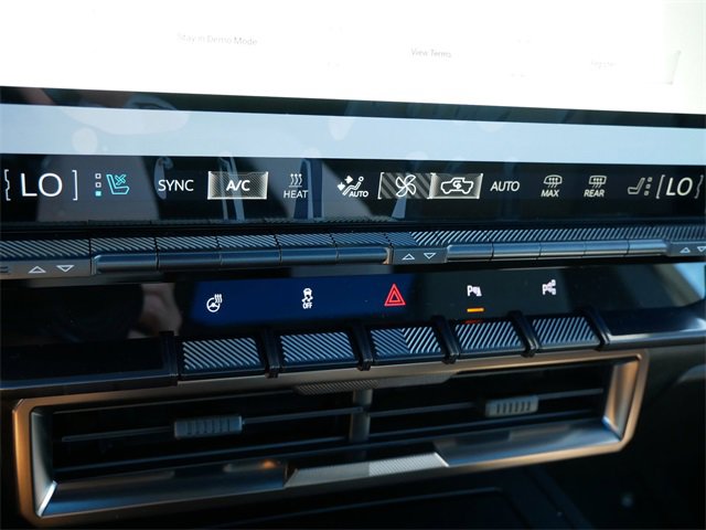 2025 Gmc Hummer EV photo 12