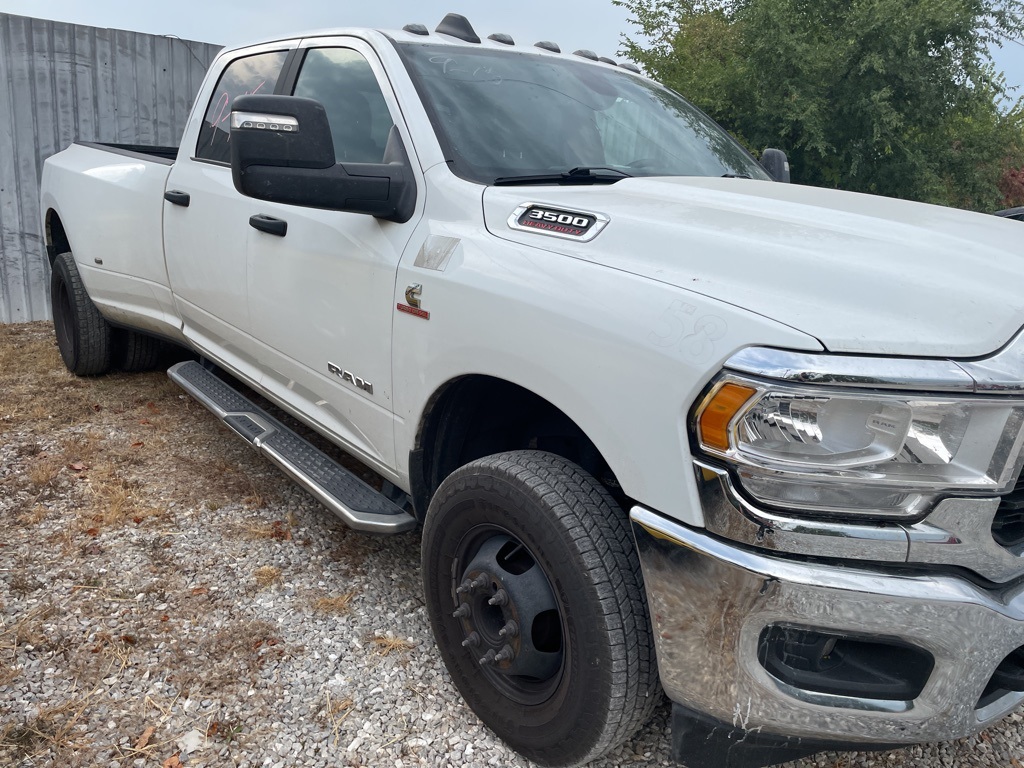 2024 Ram 3500 Big Horn photo 9