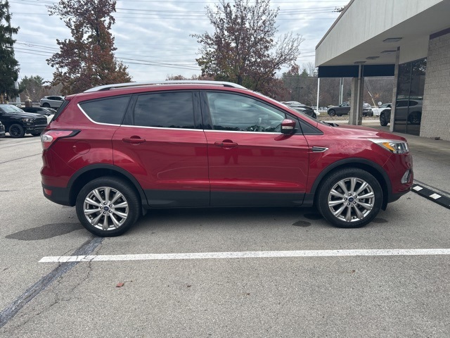 2017 Ford Escape Titanium photo 4