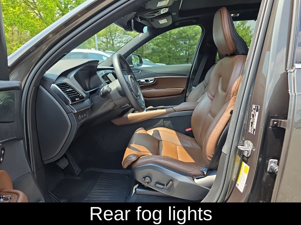 2022 Volvo XC90 Recharge T8 Inscription photo 11