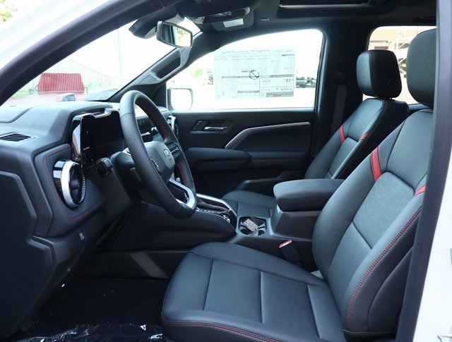 2026 Chevrolet Colorado Z71 photo 9
