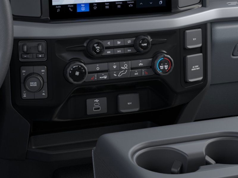 2024 Ford F-250 XLT photo 15