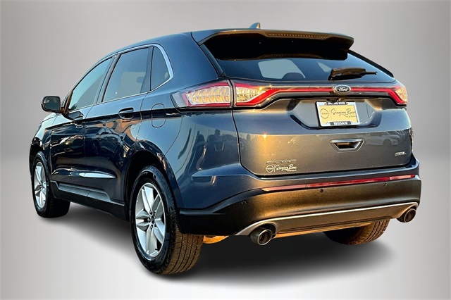 2018 Ford Edge SEL photo 4