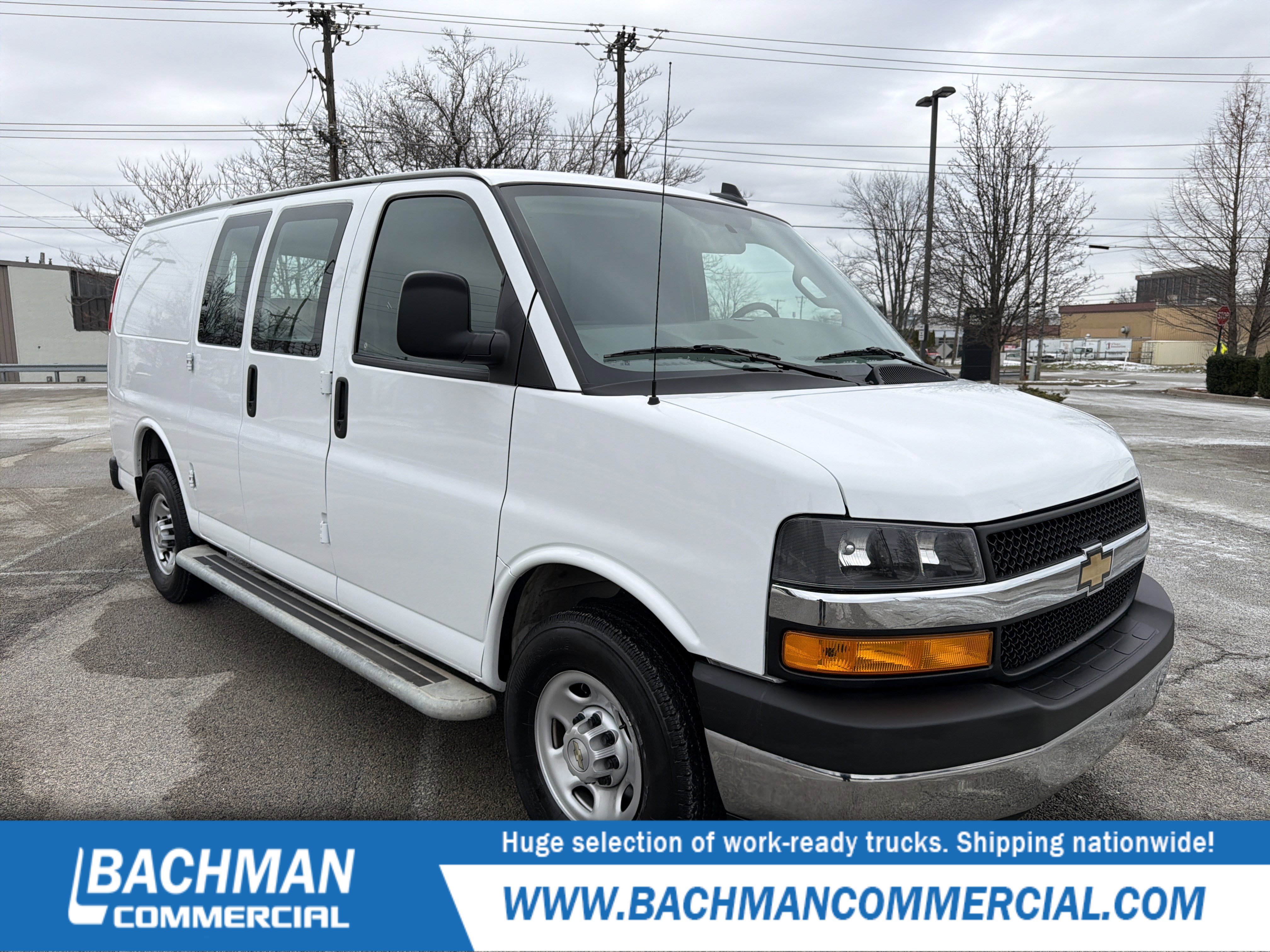 2024 Chevrolet Express Cargo Work Van's photo