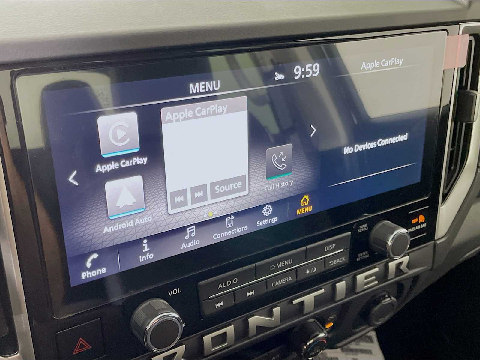 2025 Nissan Frontier SV photo 10