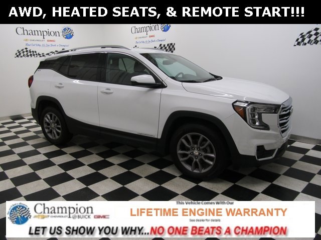 2024 GMC Terrain SLT's photo