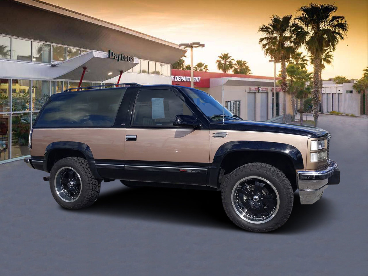 1994 GMC Yukon's photo