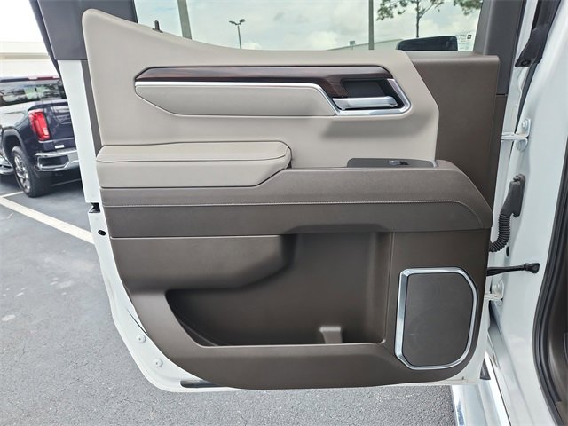 2025 Gmc Sierra 1500 SLT photo 9