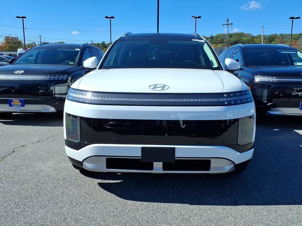2026 Hyundai Ioniq Limited photo 2