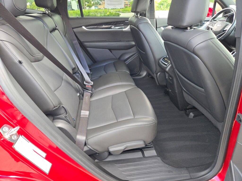 2023 Cadillac XT6 Premium Luxury photo 11