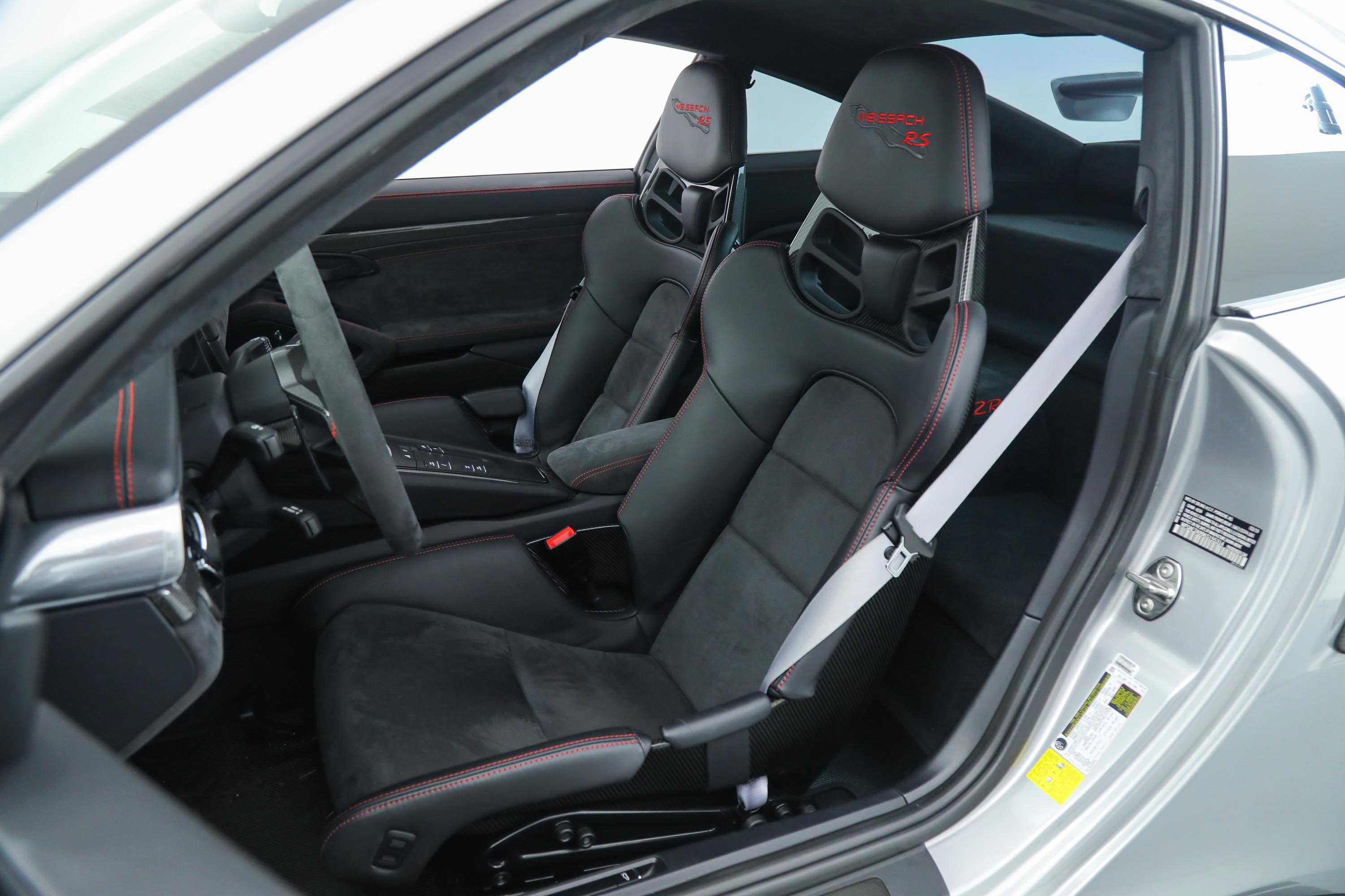 2019 Porsche 911 GT2 RS photo 24