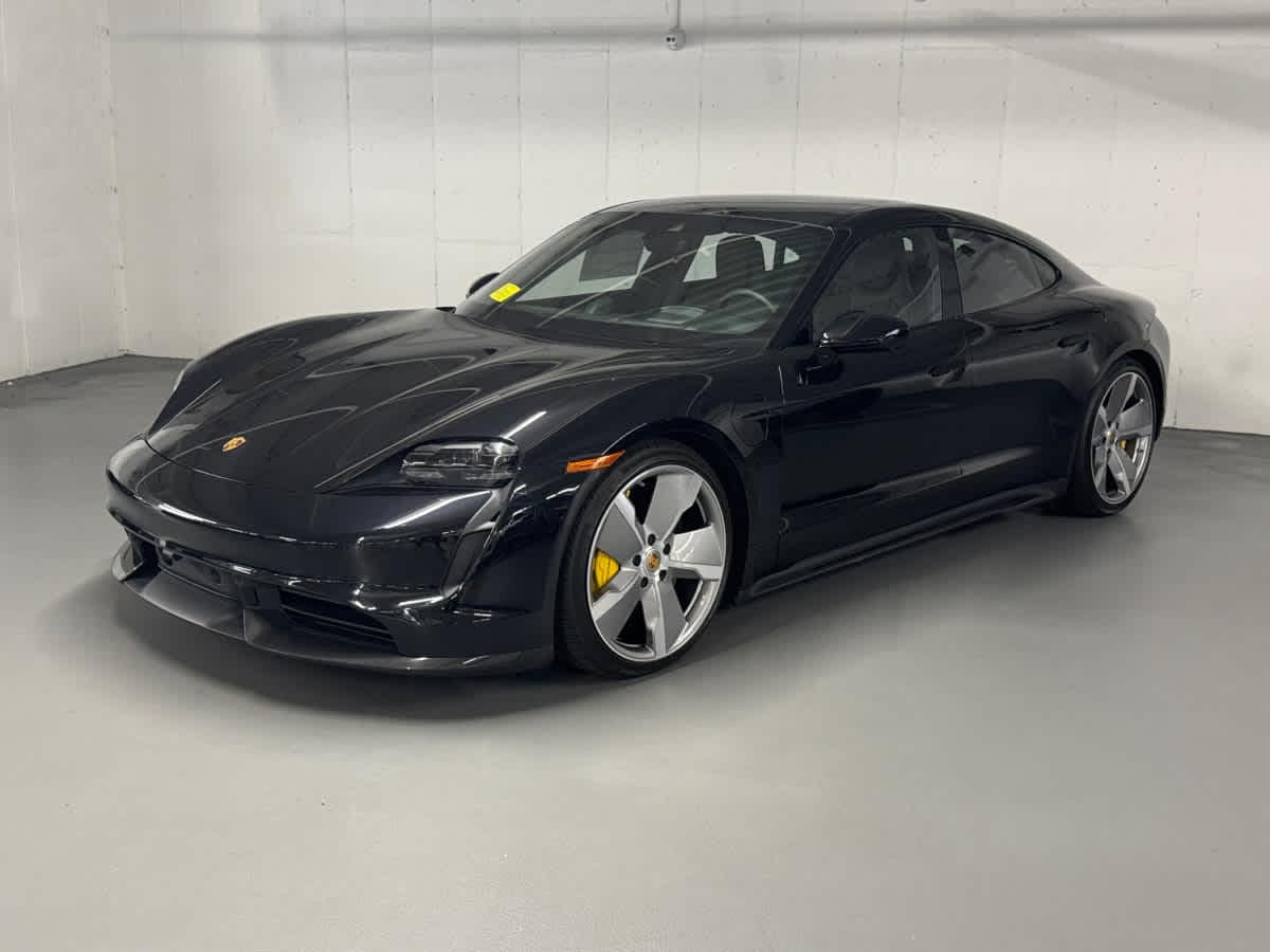 2024 Porsche Taycan Turbo S's photo
