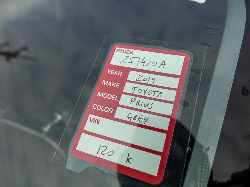 2019 TOYOTA PRIUS - Image 24