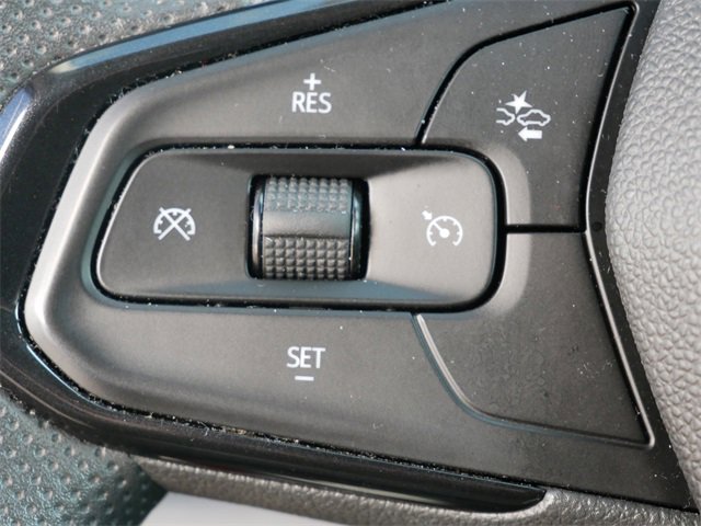 2024 Chevrolet Trax LT photo 17
