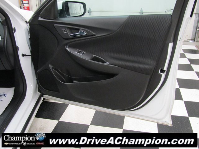 1G1ZD5ST6PF229119