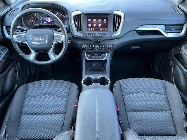 2022 Gmc Terrain SLE photo 17