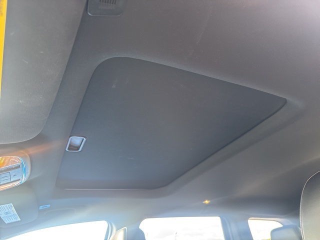 2019 Jeep Grand Cherokee Laredo Altitude photo 4