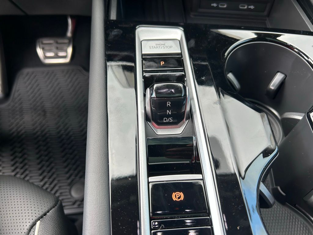 2025 Volkswagen Atlas SEL Premium R-Line photo 57
