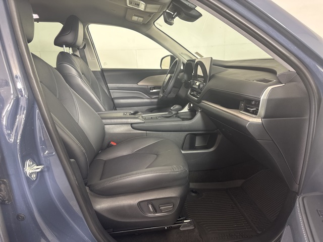 2024 Toyota Grand Highlander Limited photo 4