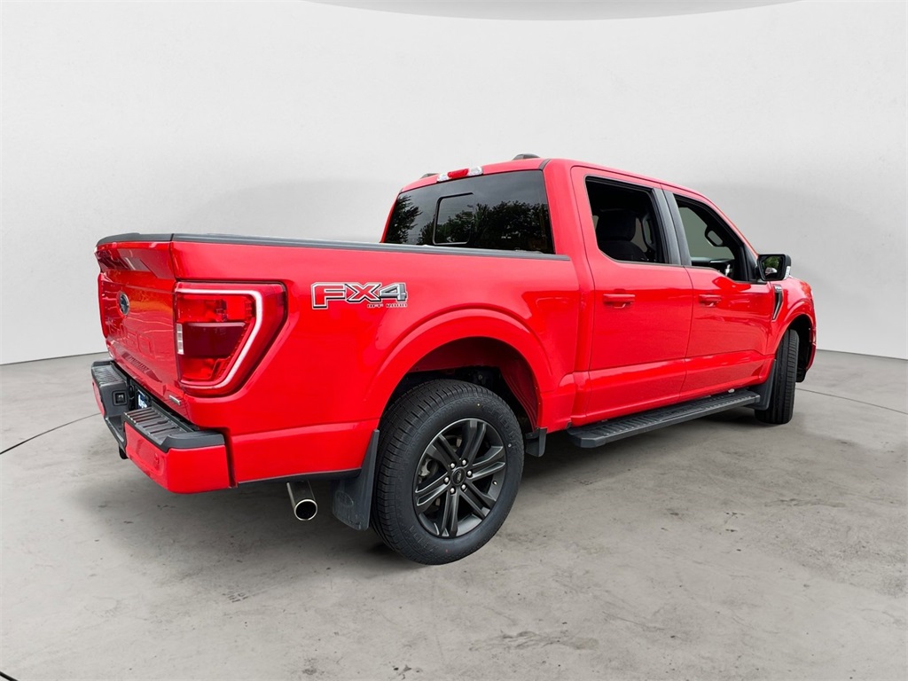 2022 Ford F-150 XLT photo 3