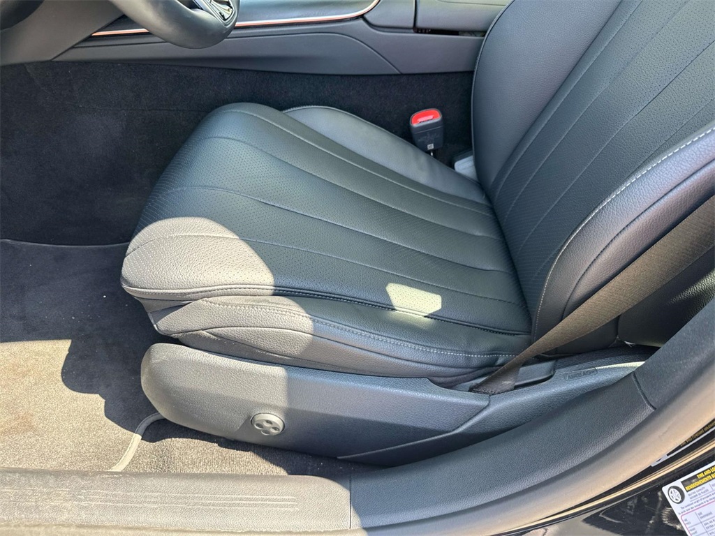 2025 Mercedes Benz E 350 photo 17