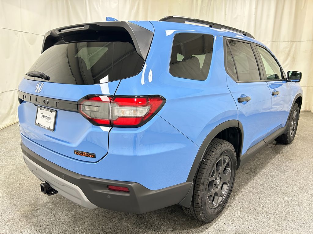 2025 Honda Pilot TrailSport photo 6