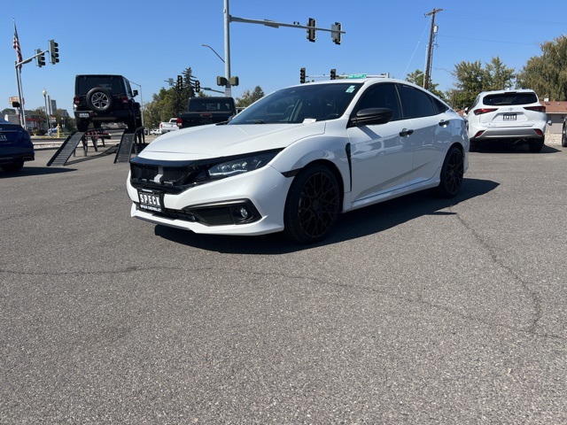 2020 Honda Civic Touring photo 3