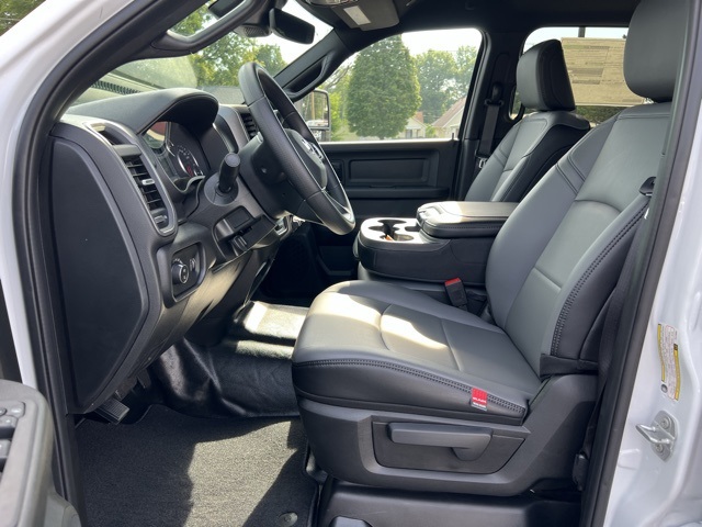 2026 Ram 2500 Tradesman photo 5