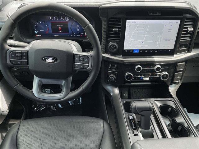 2025 Ford F-150 Lariat photo 5