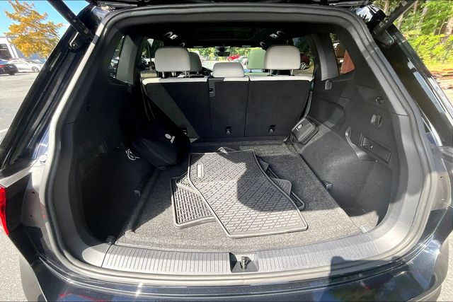 2022 Volkswagen Tiguan SE R-Line Black photo 19
