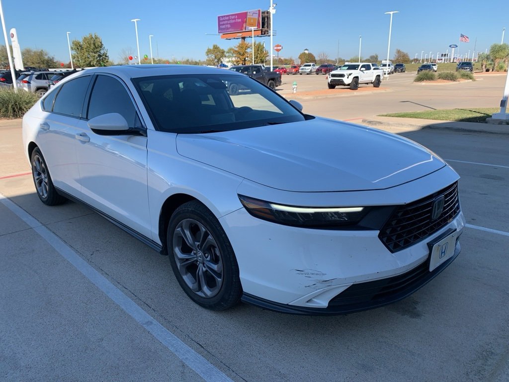 2024 Honda Accord EX's photo