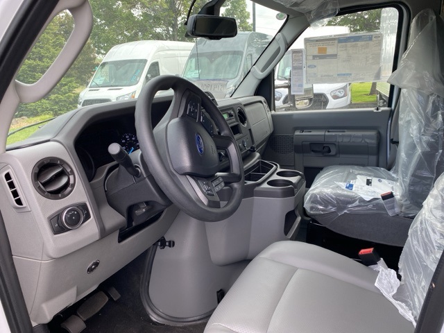 2024 Ford E-350 photo 11
