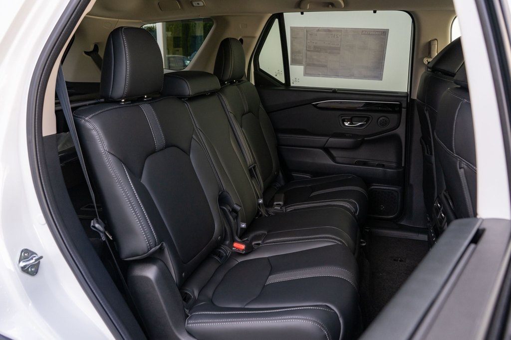 2025 Honda Pilot EX-L photo 14