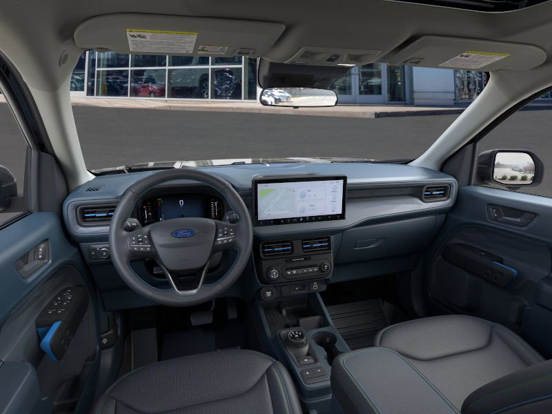 2025 Ford Maverick photo 8