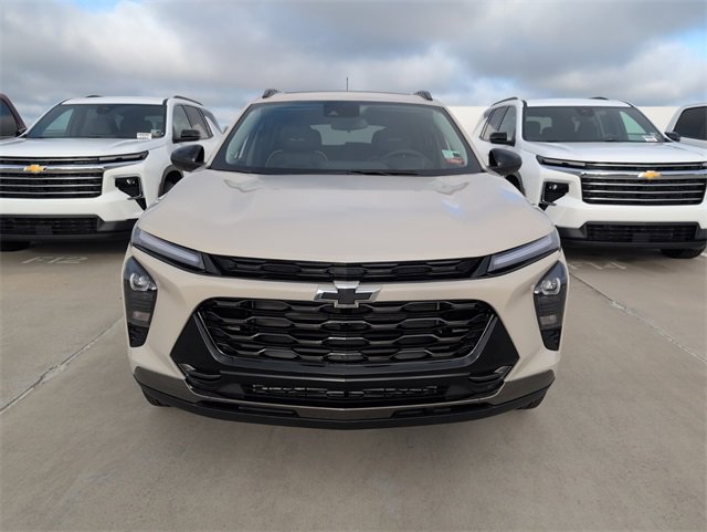 2026 Chevrolet Trax ACTIV photo 2