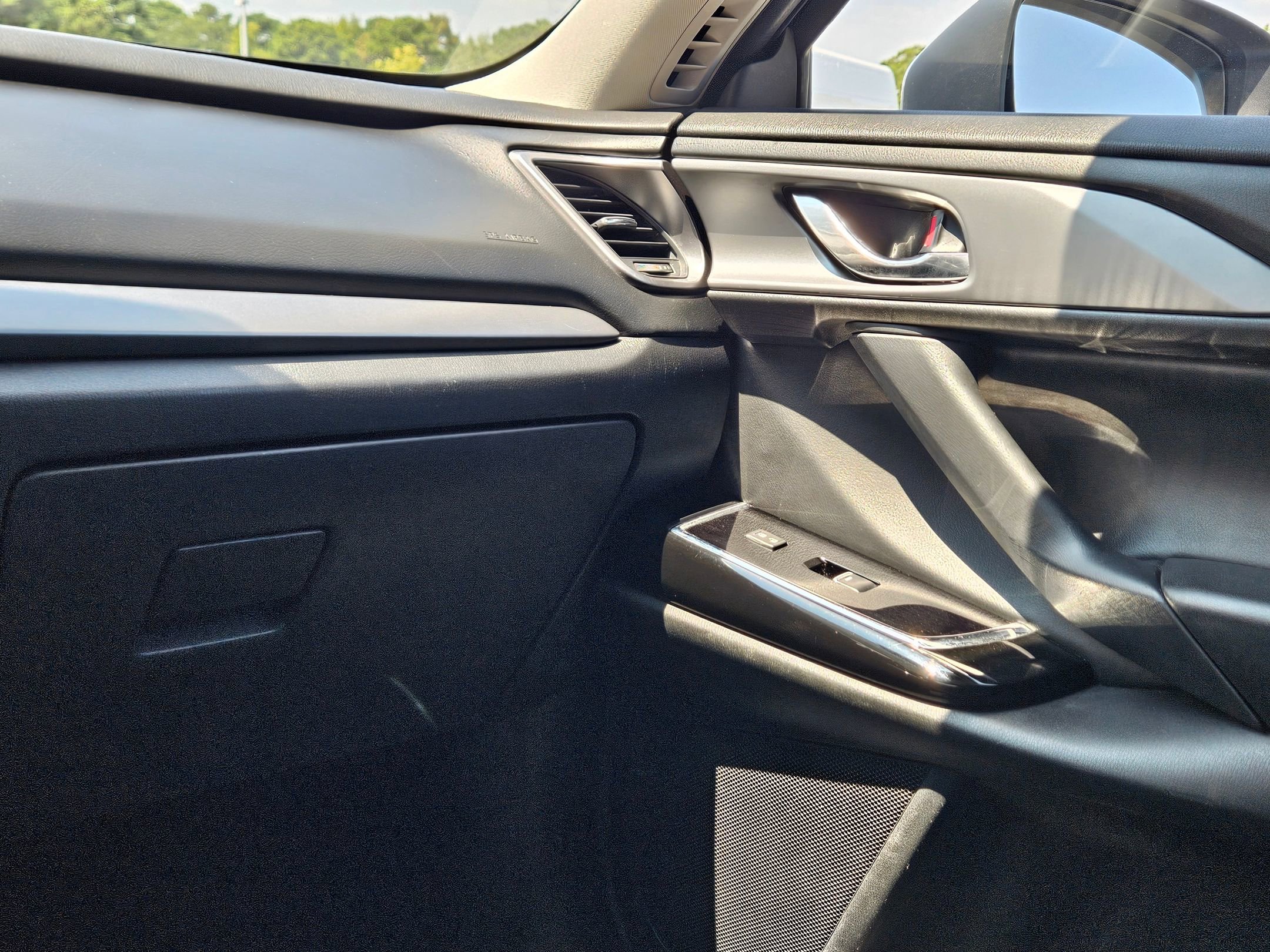 2023 Mazda CX-9 Touring photo 10